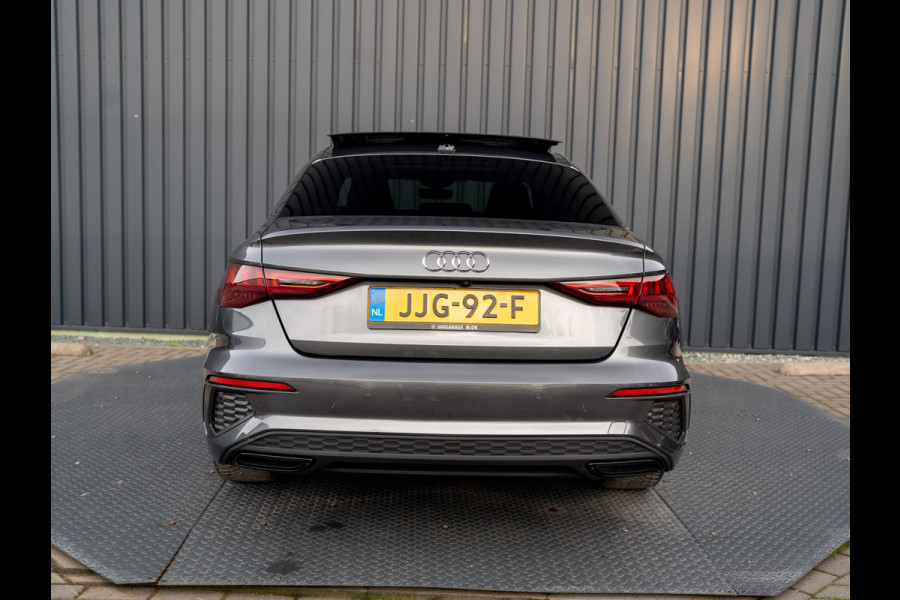 Audi A3 Limousine 35 TFSI S edition | S-Line | Matrix LED | Panodak | Stoelgeheugen | Camera | Prijs Rijklaar!!