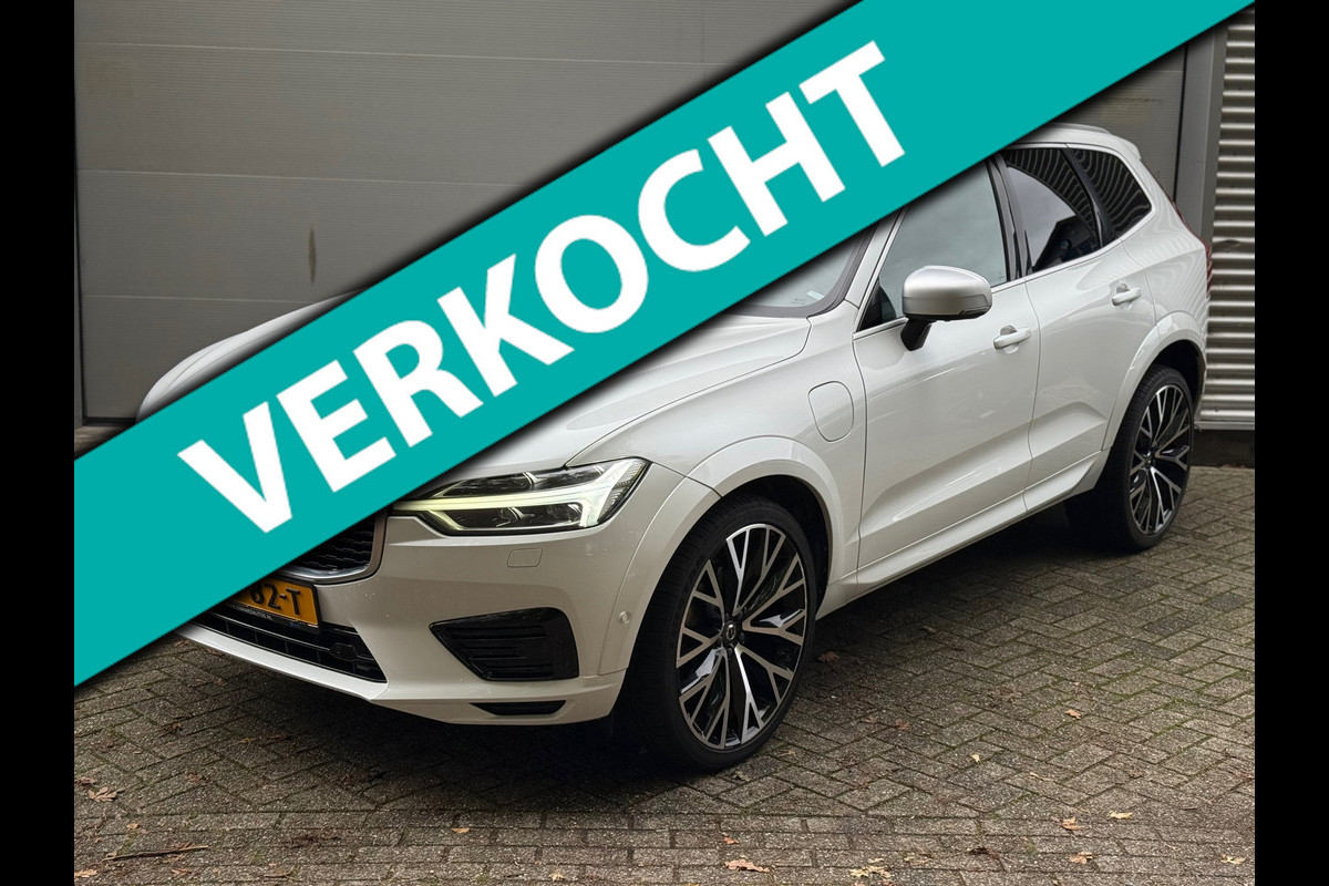 Volvo XC60 2.0 T8 Twin Engine AWD R-Design l Pano l 360 Camera l HK Audio l Trekhaak l Luchtvering l