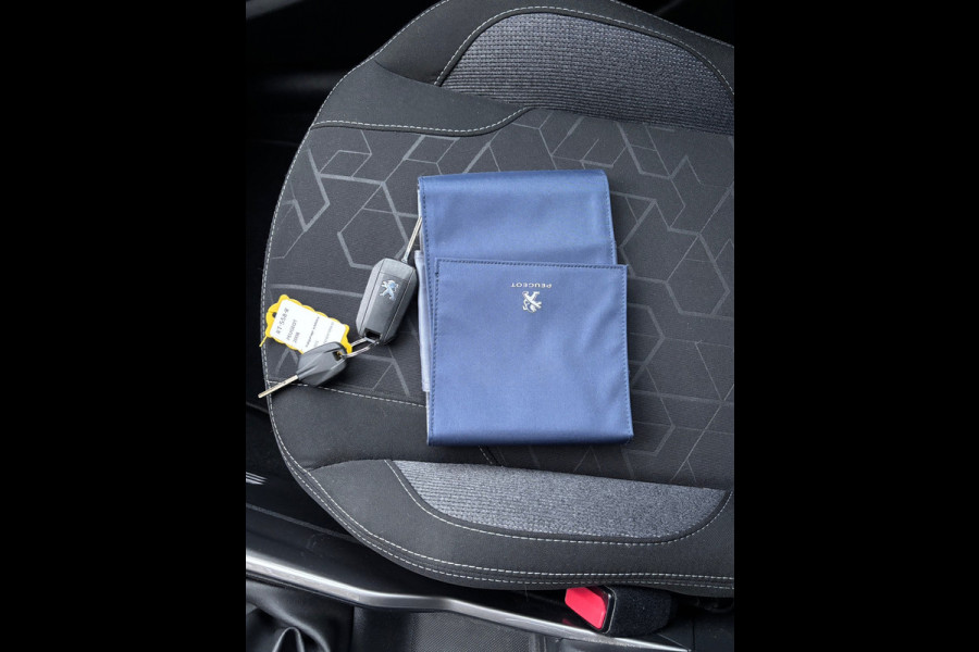 Peugeot 2008 1.2 PureTech Blue Lion | "112.000" KM NAP + Cruise Nu € 8.450,-!!!