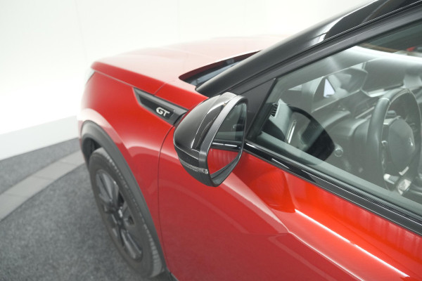 Peugeot 2008 PureTech 130 GT Pack | Panoramadak | Camera | Adaptieve Cruise Control | Stoelverwarming