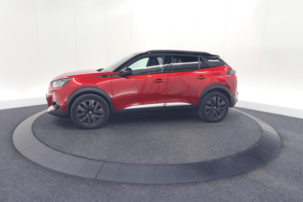 Peugeot 2008 PureTech 130 GT Pack | Panoramadak | Camera | Adaptieve Cruise Control | Stoelverwarming