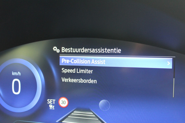 Ford FOCUS Wagon 1.0 EcoBoost 155PK Hybrid ST Line X | Panoramadak | Trekhaak | AGR | Elektrische achterklep | B&O Actieweken 1 t/m 15 november!