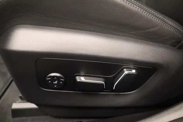 BMW 5 Serie M5 Carbon Pack Co-Pilot Live Cockpit  Professional 1st eigenaar NAP