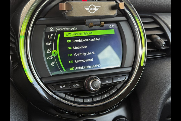 MINI Hatchback Cooper 3 deurs / Airconditioning / Elektrisch Pakket / DAB / 15 Inch / Chrome Line