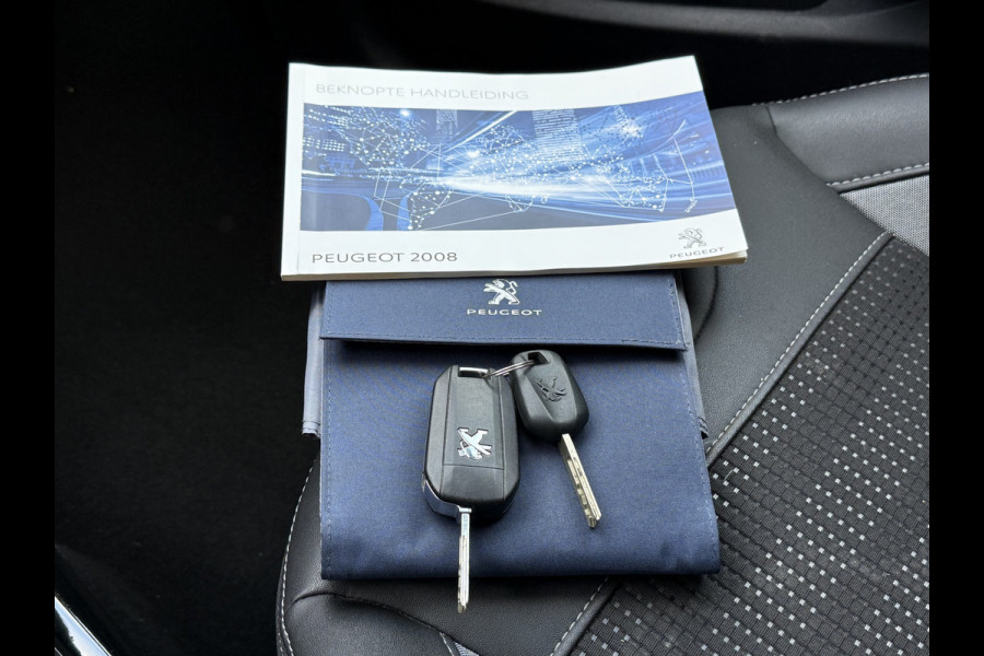 Peugeot 2008 BWJ 2019 | 1.2T 111pk Allure | TREKHAAK | CLIMA | NAVI | PDC | HALF LEER | CARPLAY | CAMERA A |