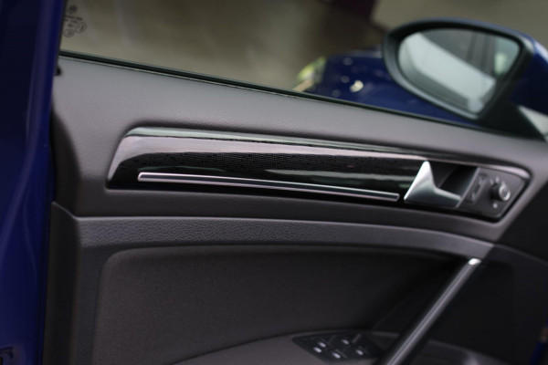 Volkswagen Golf 1.4 TSI Highline R-Line *Virtual*DSG*Massage*Led*