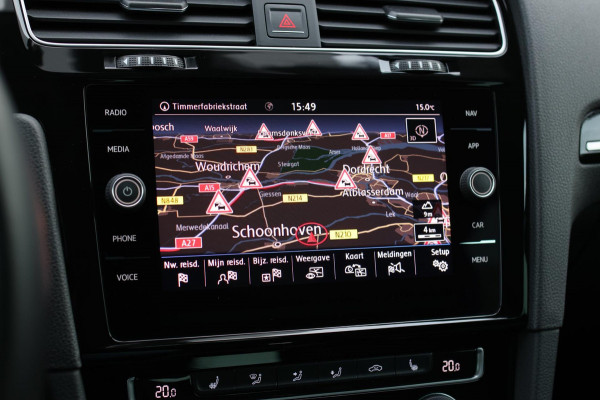 Volkswagen Golf 1.4 TSI Highline R-Line *Virtual*DSG*Massage*Led*