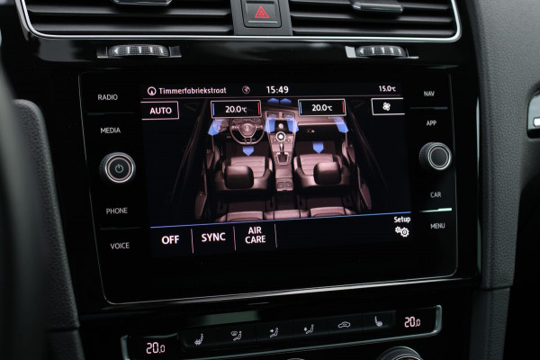 Volkswagen Golf 1.4 TSI Highline R-Line *Virtual*DSG*Massage*Led*