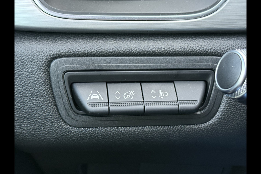 Renault Captur BWJ 2021 | 1.0 TCe 100PK Intens | PANO SCHUIFDAK | 360 CAMERA | CLIMA | NAVI | CARPLAY | LEDER/STOF |