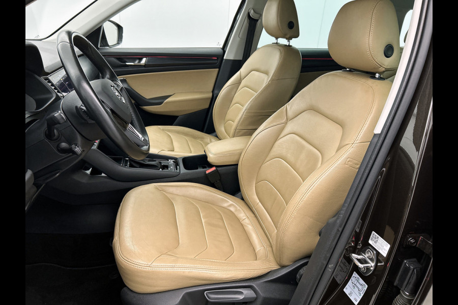 Škoda Kodiaq 1.5 TSI Ambition Business(NL-auto, Dealer OnderH, Trekhaak, Carplay, StoelV V+A, Navi, PDC, Cruise Con, Etc)