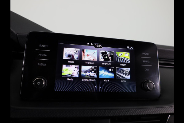 Škoda SCALA 1.0 TSI Ambition 110 pk | Navigatie via App | Parkeersensoren achter | LED koplampen | Apple Carplay/Android Auto |