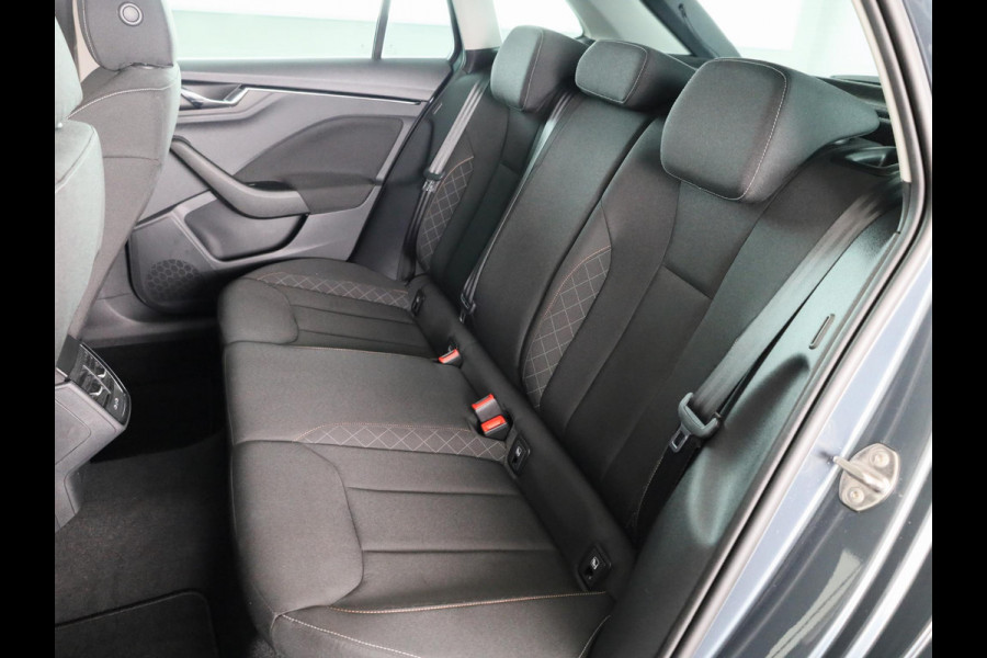 Škoda SCALA 1.0 TSI Ambition 110 pk | Navigatie via App | Parkeersensoren achter | LED koplampen | Apple Carplay/Android Auto |