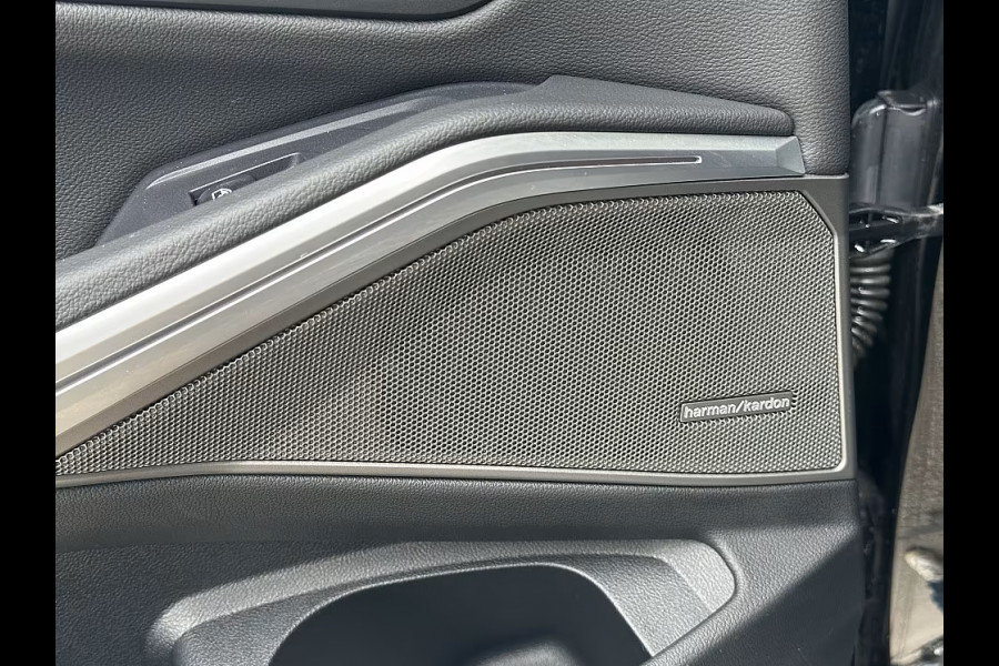 BMW 3 Serie Touring 330e M-SPORT ** ADAPT. LED, HALF-LEDER, HuD, ACC, SHADOW LINE, H&K SOUND, 19-inch LMV ** 1e EIG - UNFALLFREI ** ** INFORMEER OOK NAAR ONZE AANTREKKELIJKE FINANCIAL-LEASE TARIEVEN **