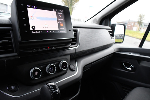 Renault Trafic 2.0 170 L2H1 DC Black Edition Extra Cruise, Camera, Carplay, LED, 170pk, Stoelverwarming, 2 x Schuifdeur, NAVI, Automaat, Clima, Uniek!