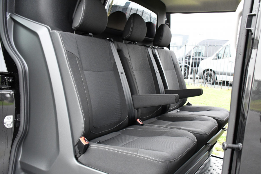 Renault Trafic 2.0 170 L2H1 DC Black Edition Extra Cruise, Camera, Carplay, LED, 170pk, Stoelverwarming, 2 x Schuifdeur, NAVI, Automaat, Clima, Uniek!