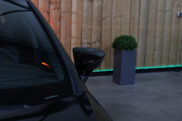 Seat León ST 2.0 TSI 4DRIVE CUPRA R *Carbon*Pano*DCC*Beats*Keyless*