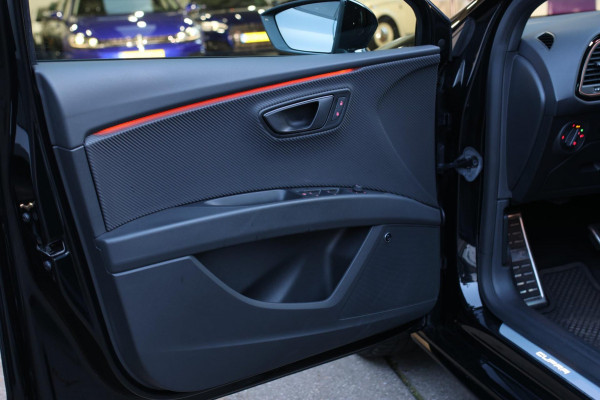 Seat León ST 2.0 TSI 4DRIVE CUPRA R *Carbon*Pano*DCC*Beats*Keyless*