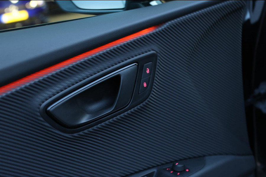 Seat León ST 2.0 TSI 4DRIVE CUPRA R *Carbon*Pano*DCC*Beats*Keyless*