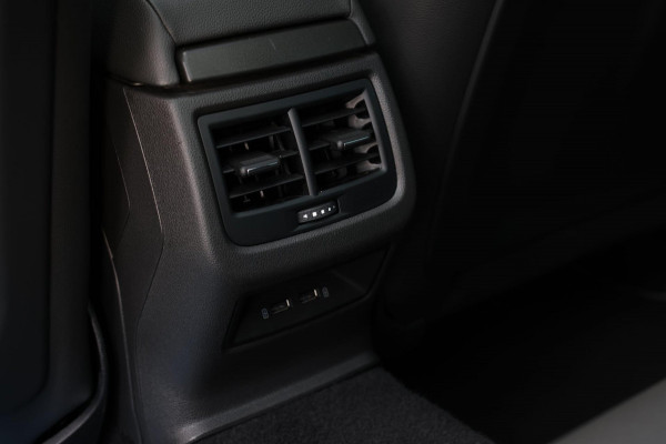 Seat León ST 2.0 TSI 4DRIVE CUPRA R *Carbon*Pano*DCC*Beats*Keyless*