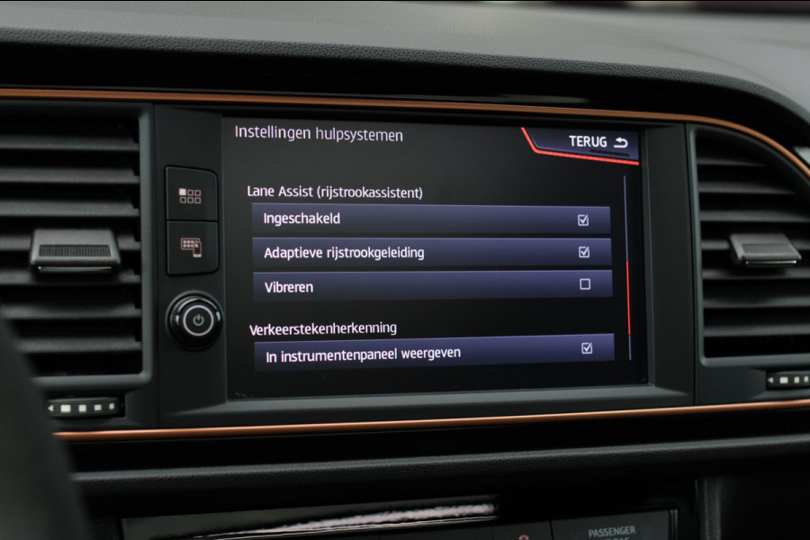 Seat León ST 2.0 TSI 4DRIVE CUPRA R *Carbon*Pano*DCC*Beats*Keyless*