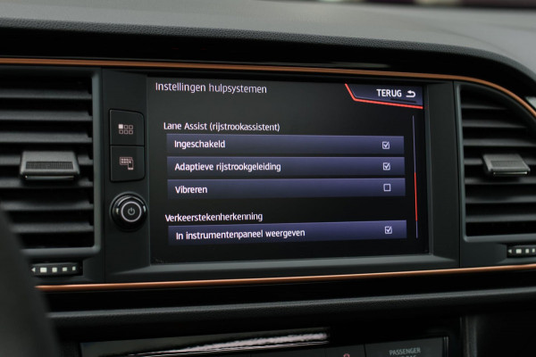 Seat León ST 2.0 TSI 4DRIVE CUPRA R *Carbon*Pano*DCC*Beats*Keyless*