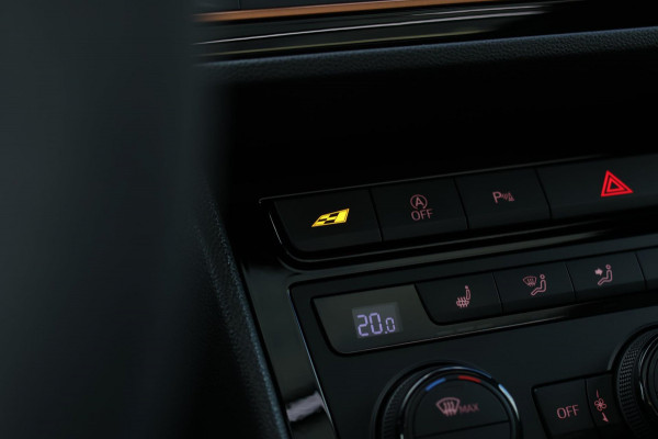 Seat León ST 2.0 TSI 4DRIVE CUPRA R *Carbon*Pano*DCC*Beats*Keyless*