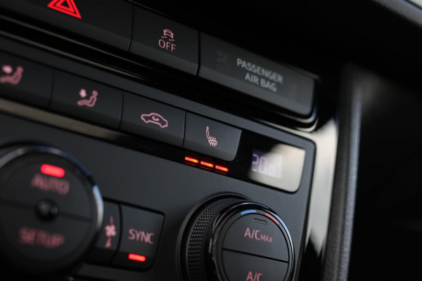 Seat León ST 2.0 TSI 4DRIVE CUPRA R *Carbon*Pano*DCC*Beats*Keyless*