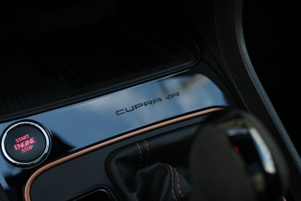 Seat León ST 2.0 TSI 4DRIVE CUPRA R *Carbon*Pano*DCC*Beats*Keyless*