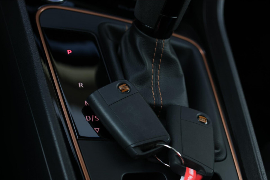 Seat León ST 2.0 TSI 4DRIVE CUPRA R *Carbon*Pano*DCC*Beats*Keyless*