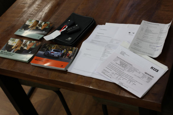 Seat León ST 2.0 TSI 4DRIVE CUPRA R *Carbon*Pano*DCC*Beats*Keyless*