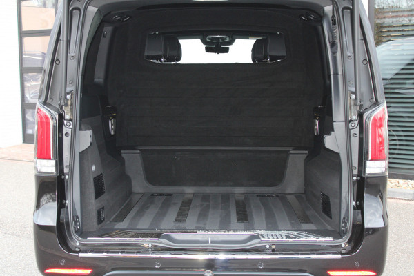 Mercedes-Benz V-Klasse 300d / XXL / DC / AMG / Elec Stoelen / Burmester / 360 Camera / Vol Opties / NIEUWSTAAT