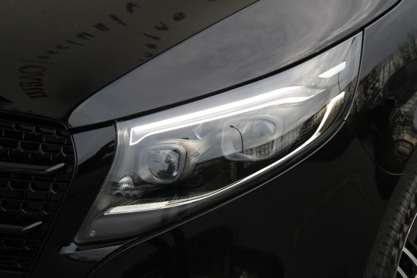 Mercedes-Benz V-Klasse 300d / XXL / DC / AMG / Elec Stoelen / Burmester / 360 Camera / Vol Opties / NIEUWSTAAT