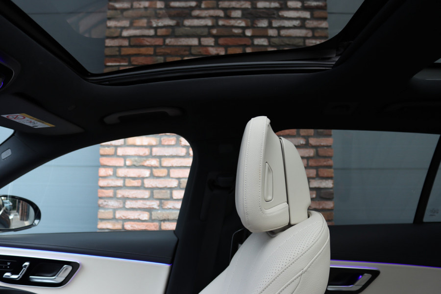 Mercedes-Benz E-Klasse Estate 300 de AMG Line | MBUX Hyperscreen | Distronic+ | Burmester 4D | Memory | Stoelventilatie | 3D-Display | HUD | Trekhaak | Digital Light | Surround Camera |