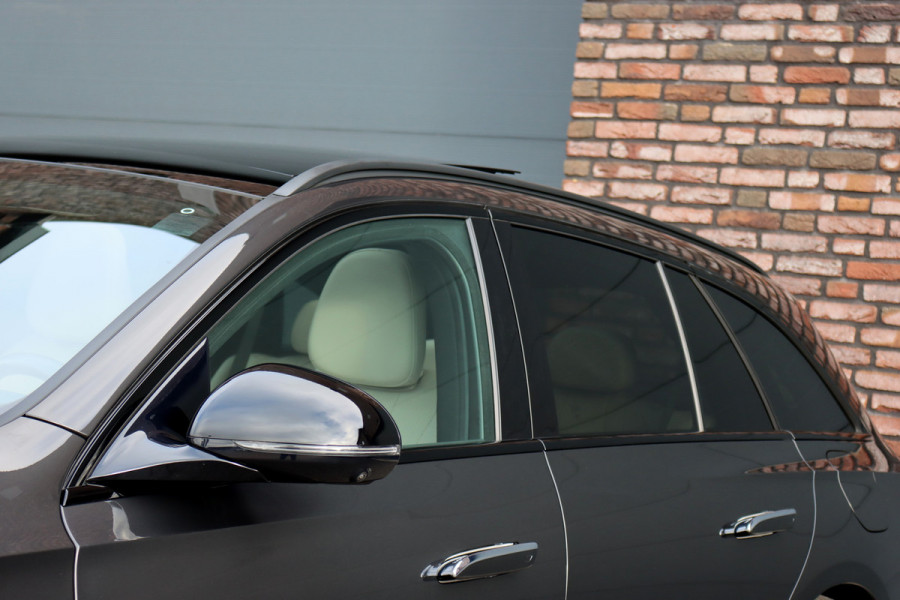 Mercedes-Benz E-Klasse Estate 300 de AMG Line | MBUX Hyperscreen | Distronic+ | Burmester 4D | Memory | Stoelventilatie | 3D-Display | HUD | Trekhaak | Digital Light | Surround Camera |