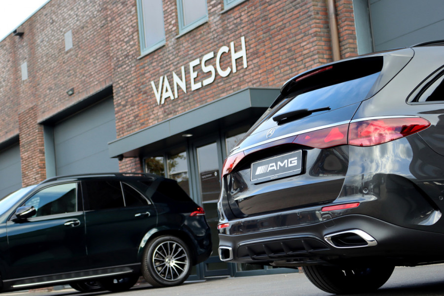 Mercedes-Benz E-Klasse Estate 300 de AMG Line | MBUX Hyperscreen | Distronic+ | Burmester 4D | Memory | Stoelventilatie | 3D-Display | HUD | Trekhaak | Digital Light | Surround Camera |