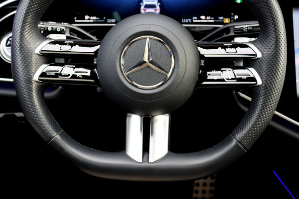 Mercedes-Benz E-Klasse Estate 300 de AMG Line | MBUX Hyperscreen | Distronic+ | Burmester 4D | Memory | Stoelventilatie | 3D-Display | HUD | Trekhaak | Digital Light | Surround Camera |