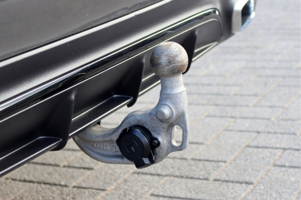 Mercedes-Benz E-Klasse Estate 300 de AMG Line | MBUX Hyperscreen | Distronic+ | Burmester 4D | Memory | Stoelventilatie | 3D-Display | HUD | Trekhaak | Digital Light | Surround Camera |