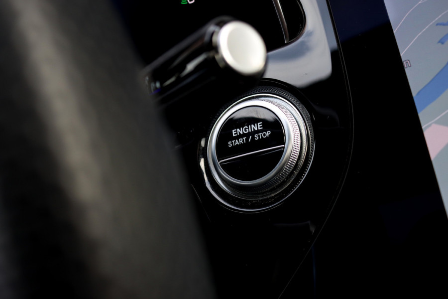 Mercedes-Benz E-Klasse Estate 300 de AMG Line | MBUX Hyperscreen | Distronic+ | Burmester 4D | Memory | Stoelventilatie | 3D-Display | HUD | Trekhaak | Digital Light | Surround Camera |