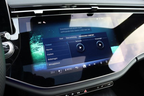 Mercedes-Benz E-Klasse Estate 300 de AMG Line | MBUX Hyperscreen | Distronic+ | Burmester 4D | Memory | Stoelventilatie | 3D-Display | HUD | Trekhaak | Digital Light | Surround Camera |