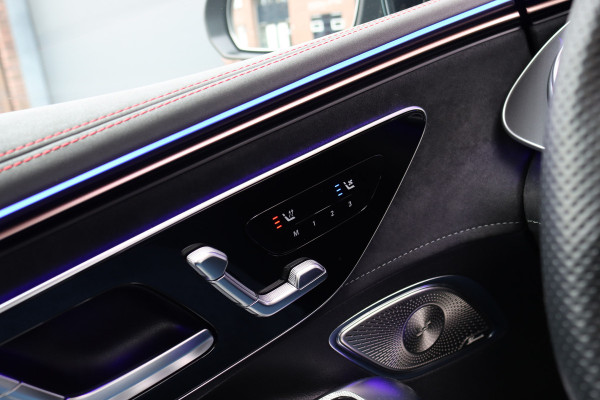 Mercedes-Benz EQE 350 Premium+ AMG Line 91 kWh | Airmatic | Achterasbesturing | Distronic+ | Burmester | Massage | Stoelventilatie | HUD | Digital light | Augmented Reality |