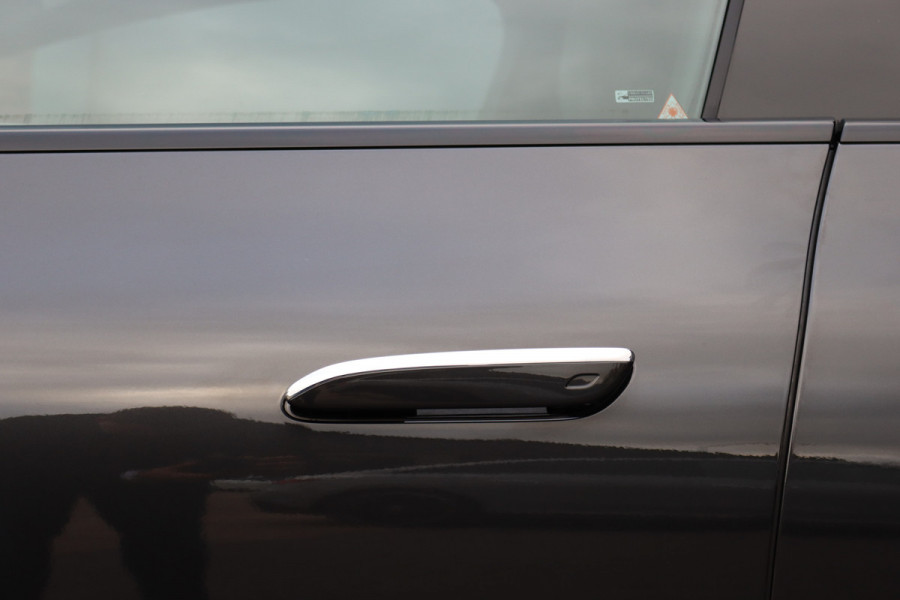 Mercedes-Benz EQE 350 Premium+ AMG Line 91 kWh | Airmatic | Achterasbesturing | Distronic+ | Burmester | Massage | Stoelventilatie | HUD | Digital light | Augmented Reality |