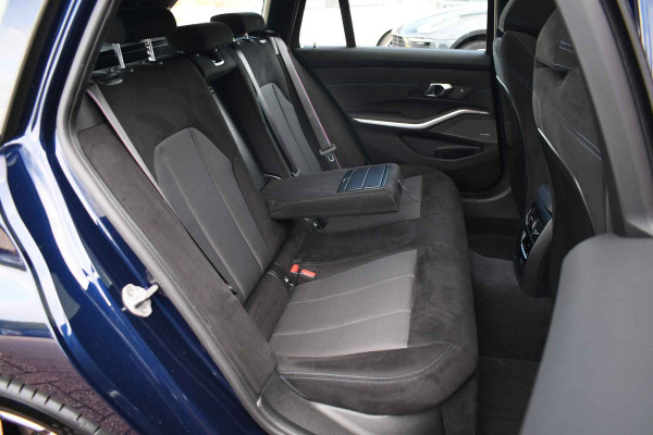 BMW 3 Serie Touring 330e M-Sport Pro LCI-2 Pano Trekh 360 HUD 19inch El-zetels