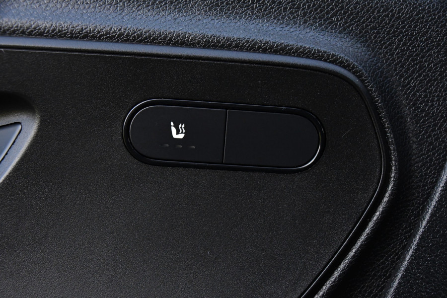 Mercedes-Benz Sprinter 319 1.9 CDI L2H2 RWD PB Edition Camera, Cruise, Carplay, 190pk, LED, 3500kg Trekhaak, Stoelverwarming, Multimedia, Uniek!