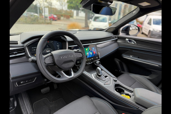 Lynk & Co 01 1.5 PLUG-IN HYBRID (PHEV) 261PK 6.6KW LADEN ZWARTE HEMEL/STUURWIELVERWARMING AUTOMAAT (RIJKLAARPRIJS)