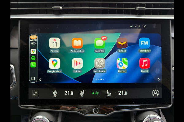 Lynk & Co 01 1.5 PLUG-IN HYBRID (PHEV) 261PK 6.6KW LADEN ZWARTE HEMEL/STUURWIELVERWARMING AUTOMAAT (RIJKLAARPRIJS)