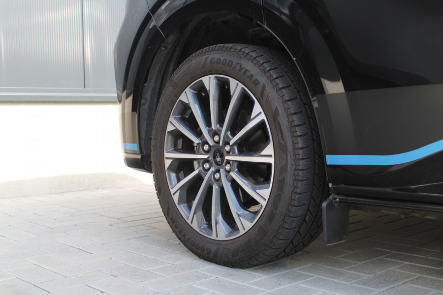 Ford Tourneo Custom 320 2.0 TDCI L2H1 Titanium X DC 170pk - Adaptive Cruise - LED - Blind Spot - Leder - Navigatie - 360 Camera - Trekhaak -