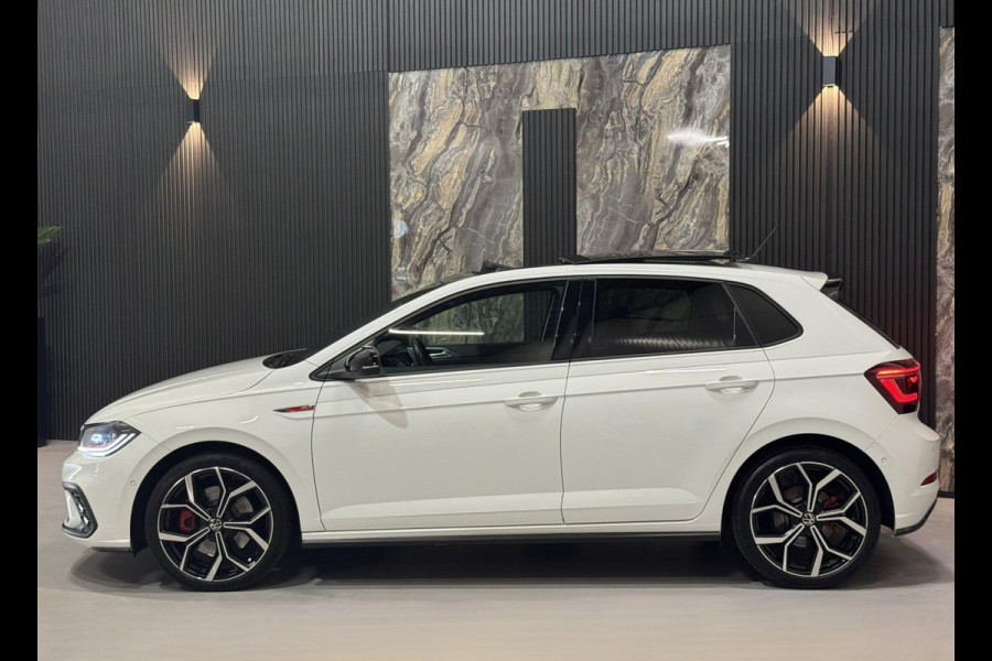 Volkswagen Polo 2.0 TSI GTI|PANO|KEYLESS|BLIND SPOT|BOMVOL