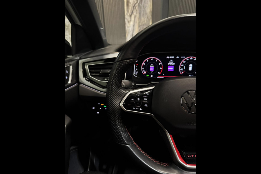 Volkswagen Polo 2.0 TSI GTI|PANO|KEYLESS|BLIND SPOT|BOMVOL