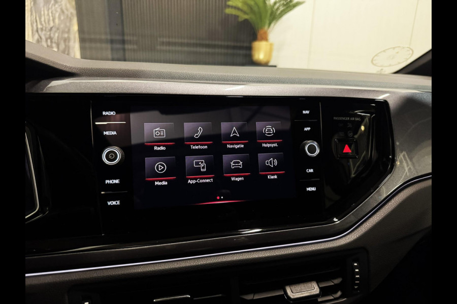 Volkswagen Polo 2.0 TSI GTI|PANO|KEYLESS|BLIND SPOT|BOMVOL