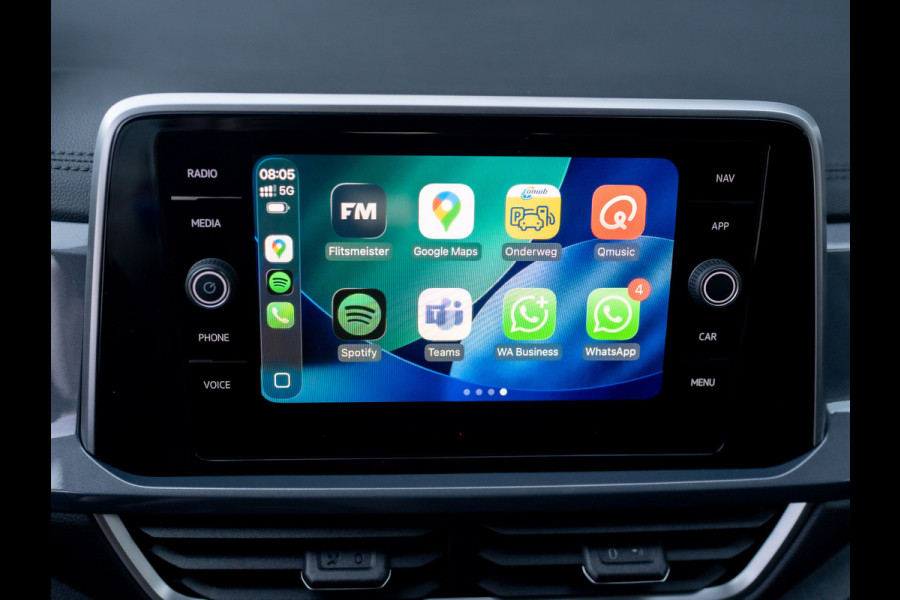 Volkswagen T-Roc 1.5 TSI 150Pk DSG Style | Trekhaak afnb. | IQ Light | Allseason banden | Prijs Rijklaar!!